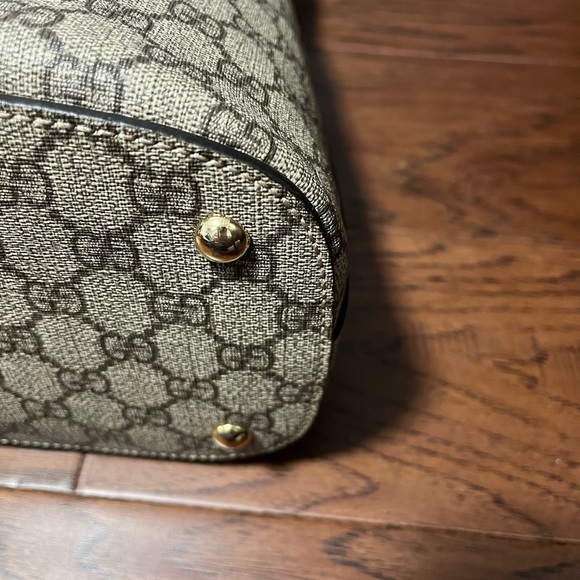 Authentic GUCCI GG Supreme Monogram Linea A Hobo Brown - Picture 7 of 13